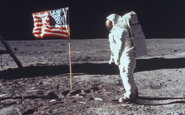 Высадка американцев на Луне
