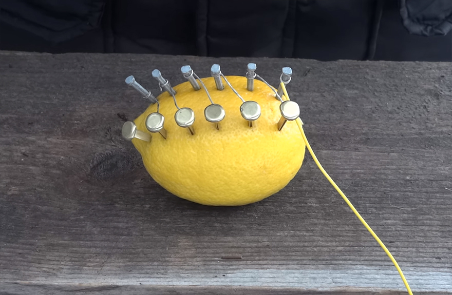 батарейка из лимона