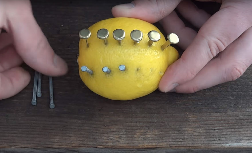 добыть огонь из лимона