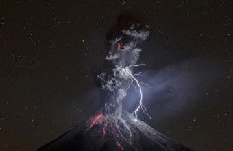 фото извержения вулкана