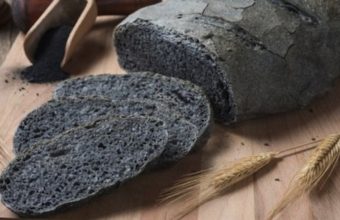 хлеб с углем